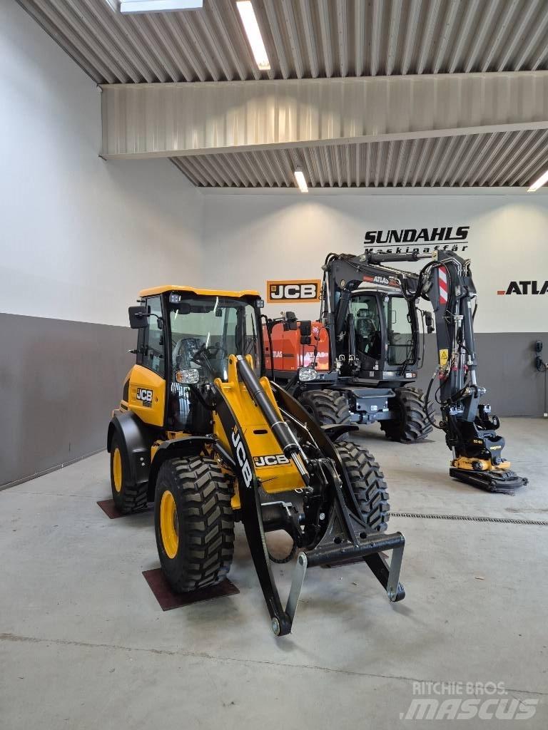 JCB 409 Iekrāvēji uz riteņiem