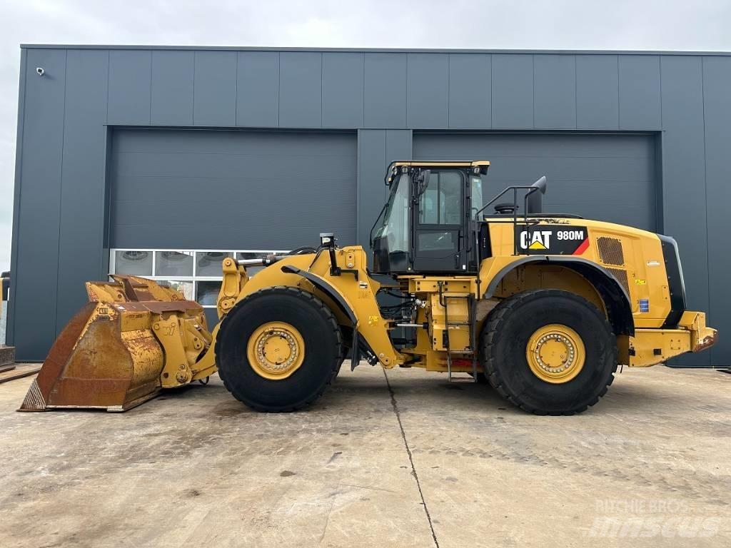 CAT 980 M Iekrāvēji uz riteņiem
