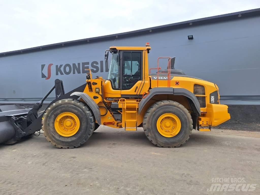 Volvo L110H VAAKA, YM Iekrāvēji uz riteņiem
