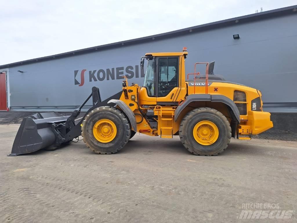 Volvo L110H VAAKA, YM Iekrāvēji uz riteņiem
