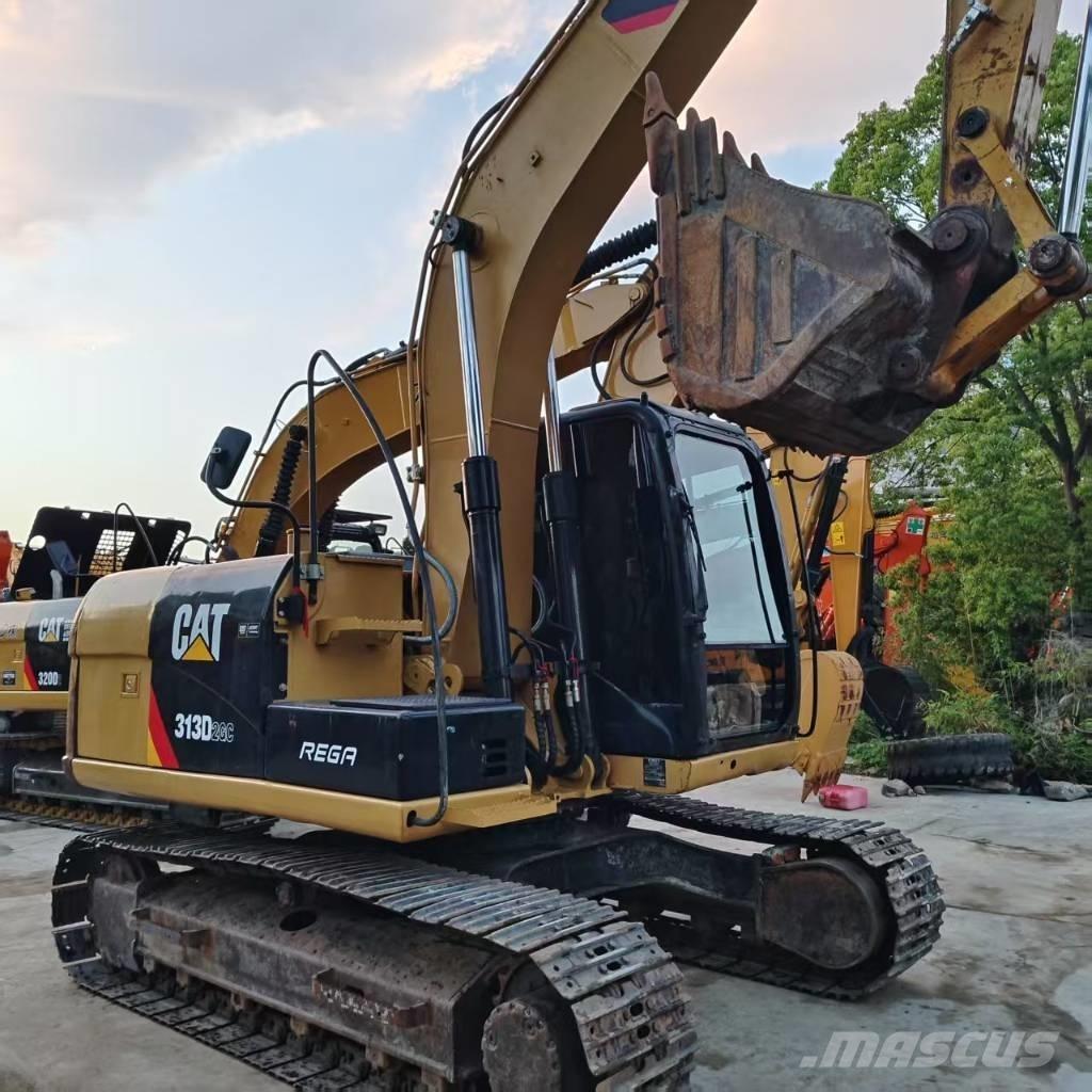 CAT 313 D Kāpurķēžu ekskavatori
