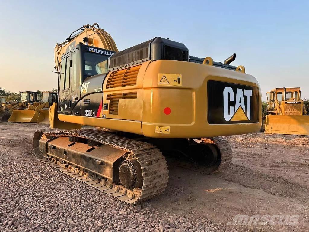 CAT 330 D L Kāpurķēžu ekskavatori