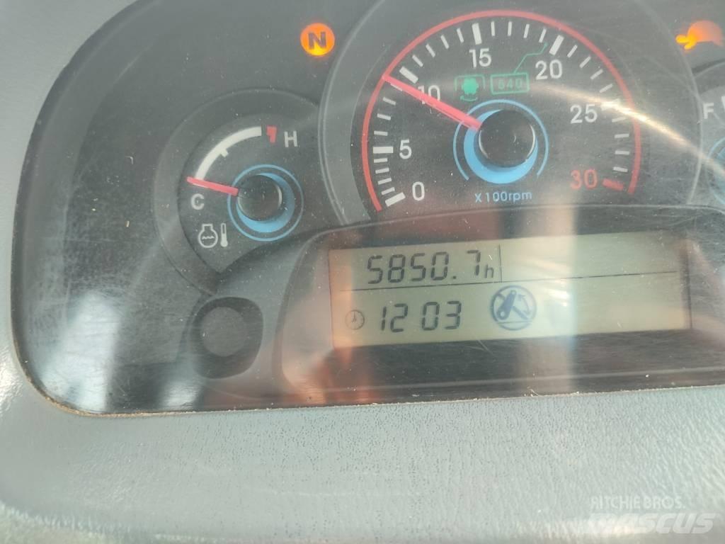 LS Mtron 100 Traktori