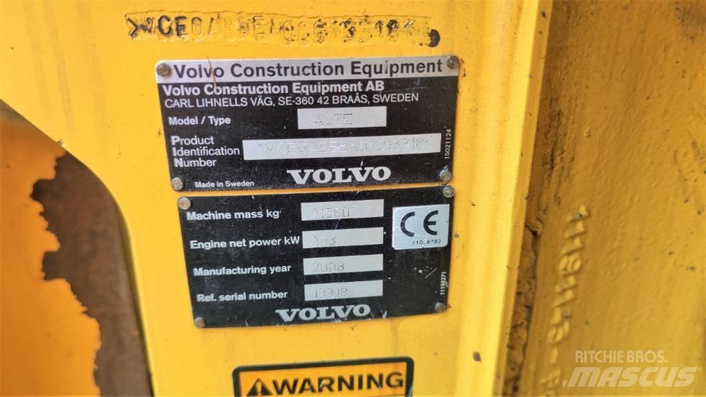 Volvo A 25 E Artikulētie pašizgāzēji