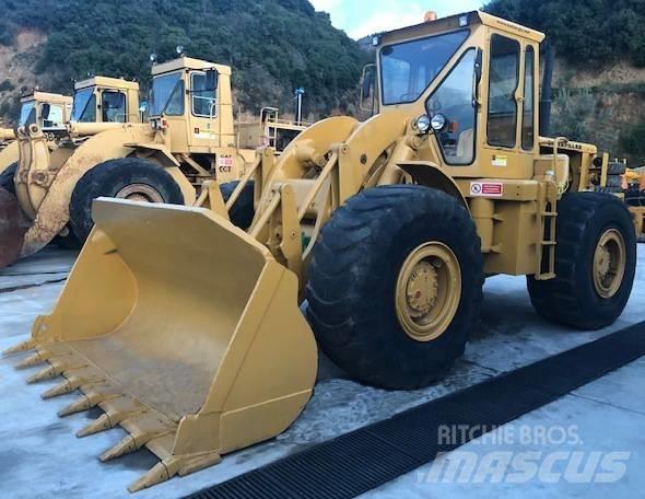 CAT 966 Iekrāvēji uz riteņiem