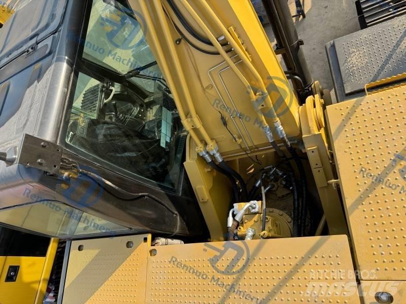 CAT 326D2 Kāpurķēžu ekskavatori