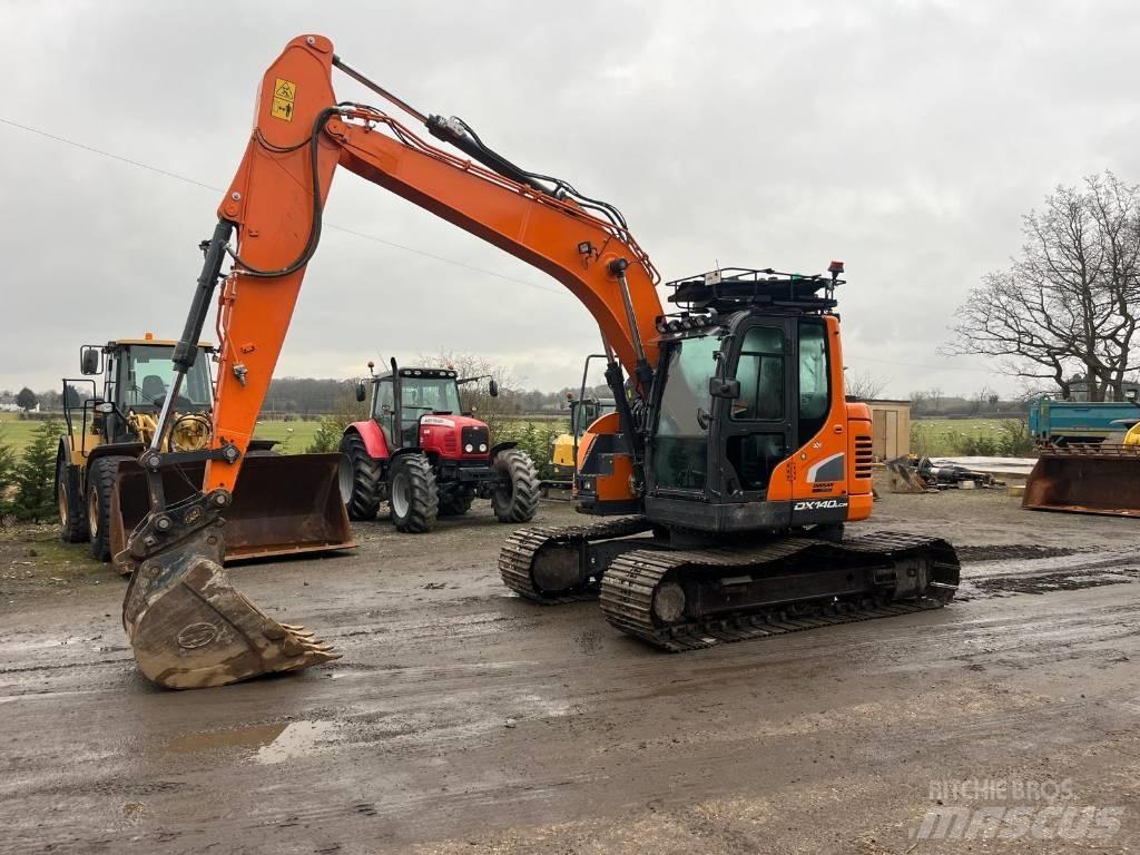 Doosan DX 140 LCR-5 Kāpurķēžu ekskavatori
