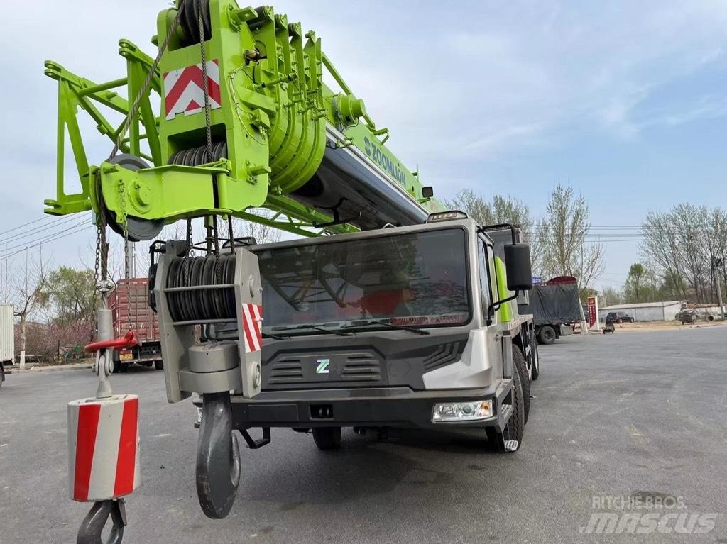 Zoomlion QY70V Visurgājēji celtņi