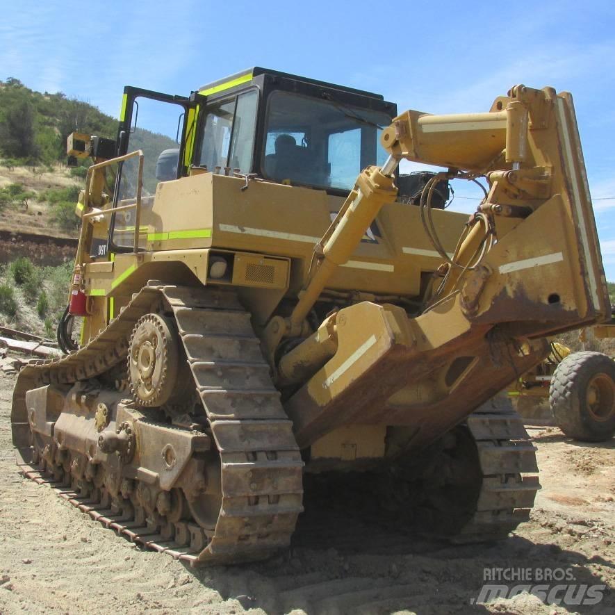 CAT D 9 T Kāpurķēžu buldozeri