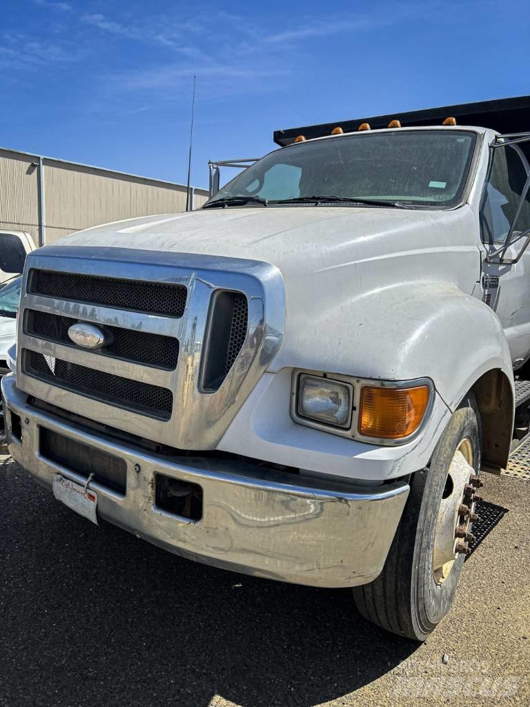Ford F 650 Pašizgāzējs