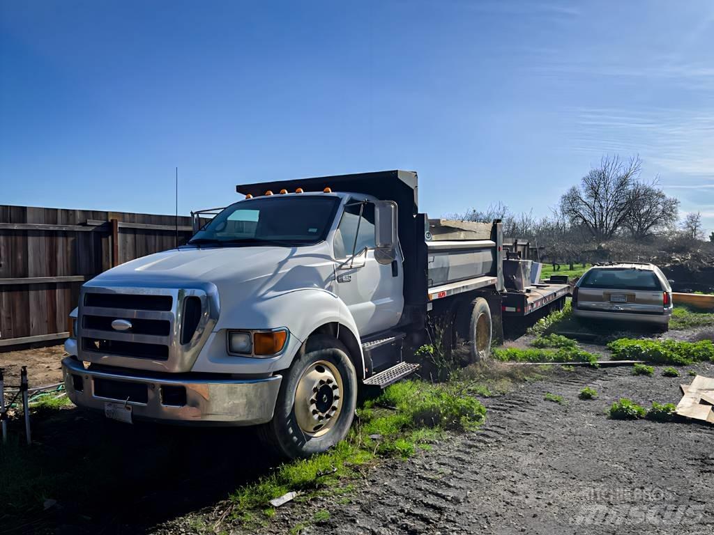 Ford F 650 Pašizgāzējs