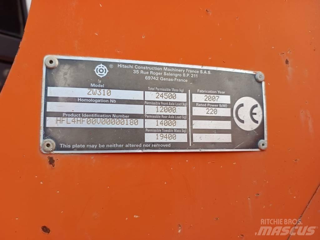 Hitachi ZW 310 Iekrāvēji uz riteņiem