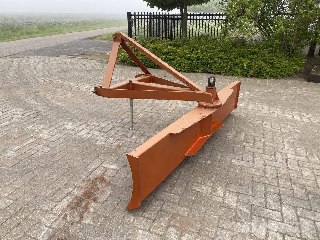  Grondschuif 2.5 M Greideri