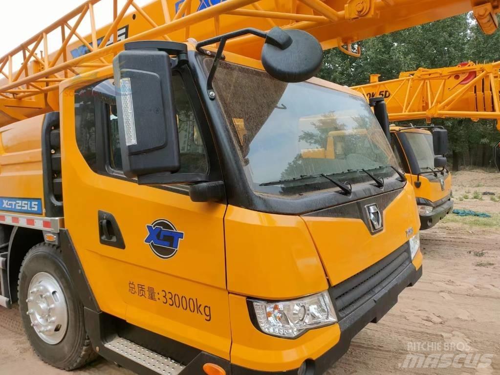 XCMG XCT 25 Visurgājēji celtņi