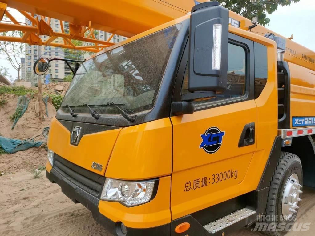 XCMG XCT 25 Visurgājēji celtņi