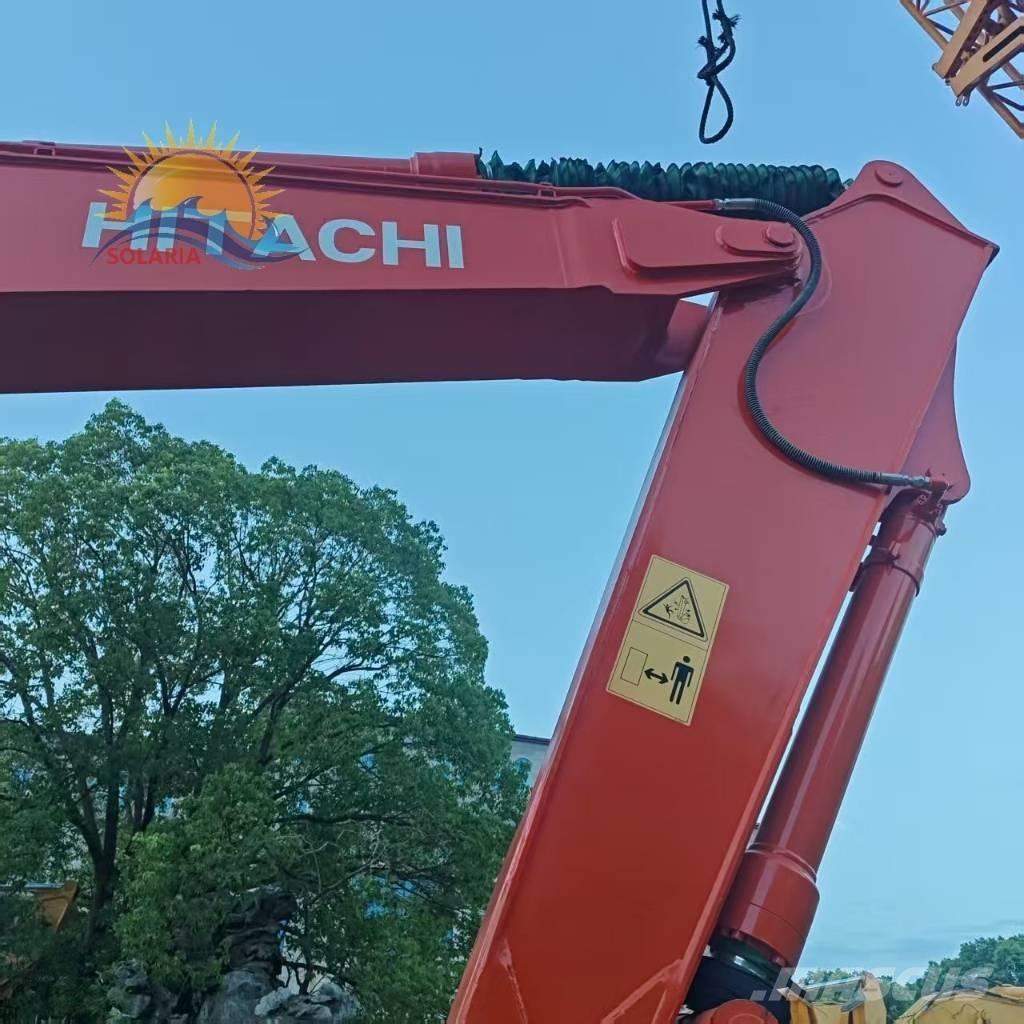 Hitachi ZX 120 Kāpurķēžu ekskavatori