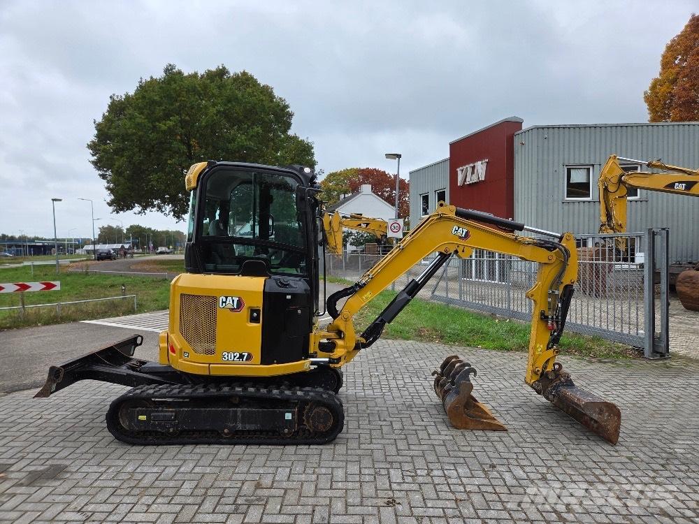 CAT 302.7CR Mini ekskavatori < 7 t