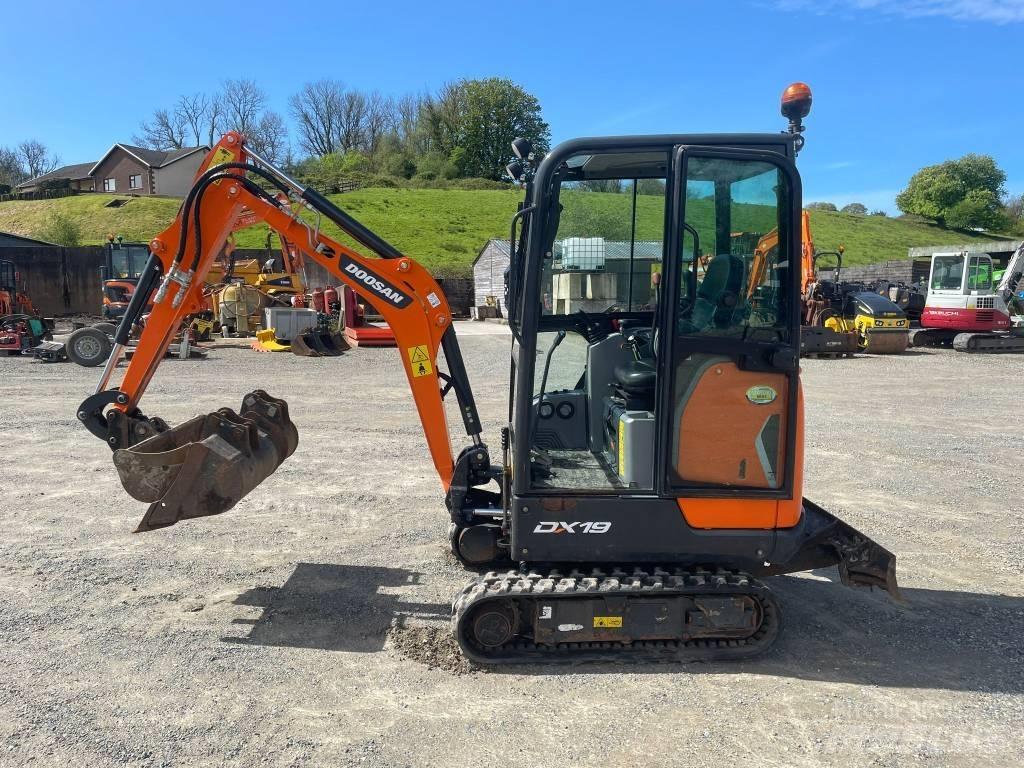 Doosan DX 19 Mini ekskavatori < 7 t