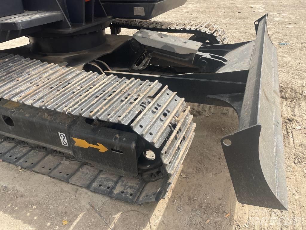 Hitachi ZX 70 Vidēja lieluma ekskavatori 7 t - 12 t