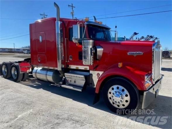 Kenworth W900L Vilcēji