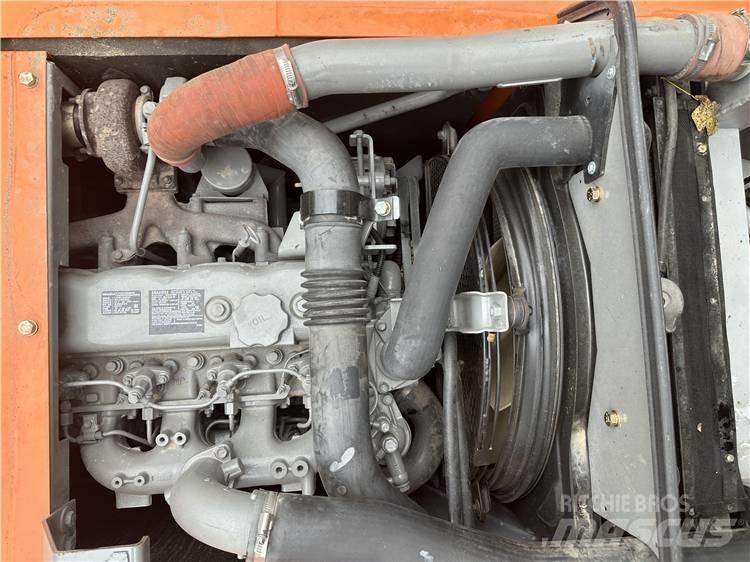 Hitachi EX120 Kāpurķēžu ekskavatori
