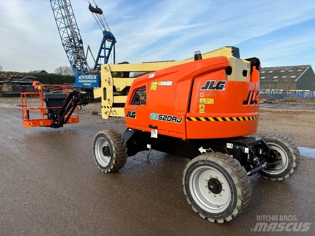JLG EC 520 AJ Strēles pacēlāji