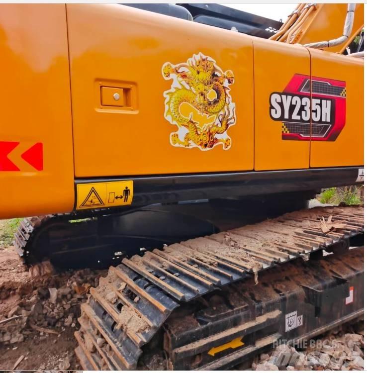 Sany SY 235 C Kāpurķēžu ekskavatori