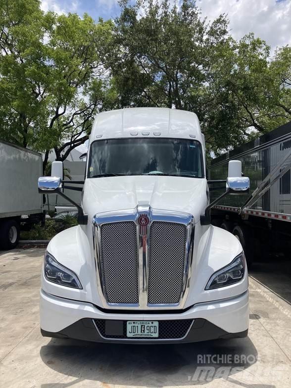 Kenworth T680 Vilcēji
