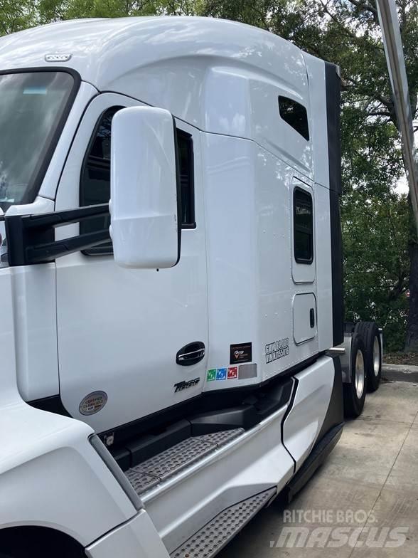 Kenworth T680 Vilcēji