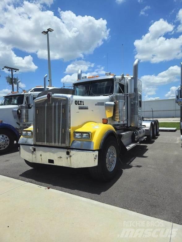 Kenworth W900 Vilcēji