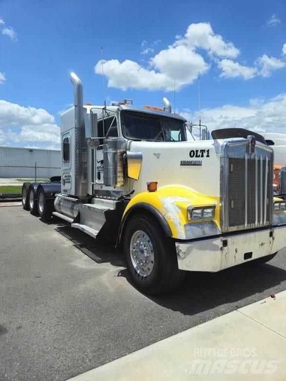 Kenworth W900 Vilcēji