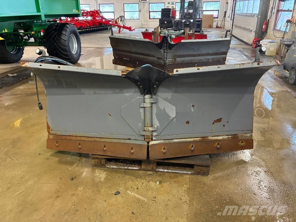 Sami VM 2400 Sniega traktori