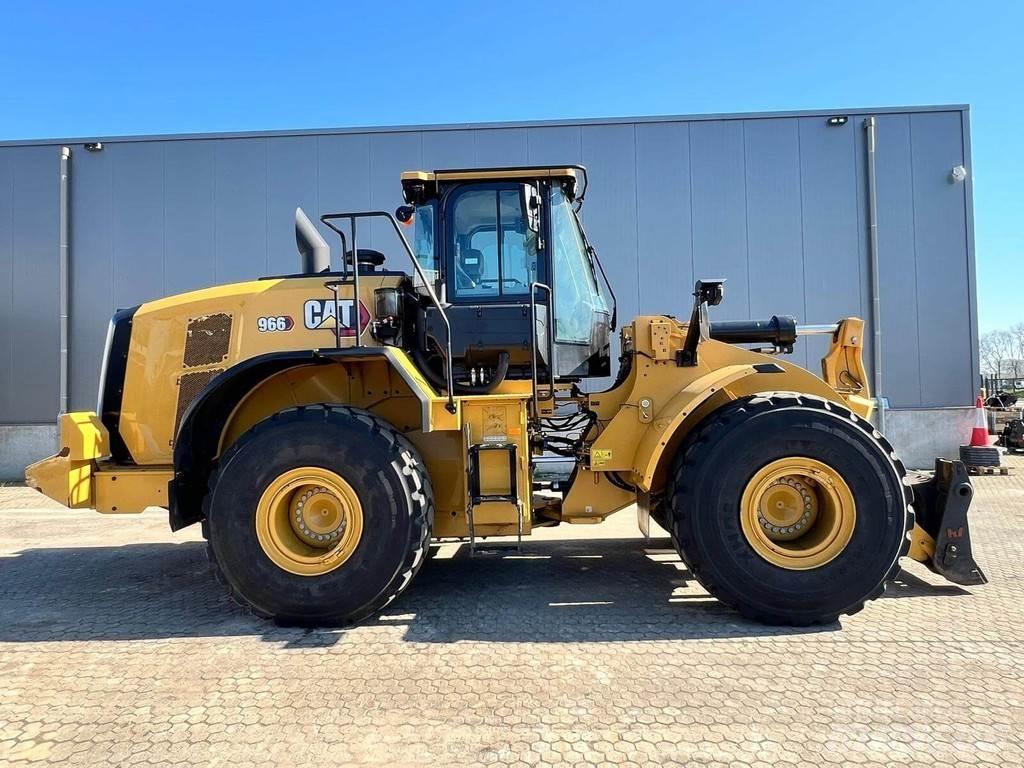 CAT 966-14 Iekrāvēji uz riteņiem