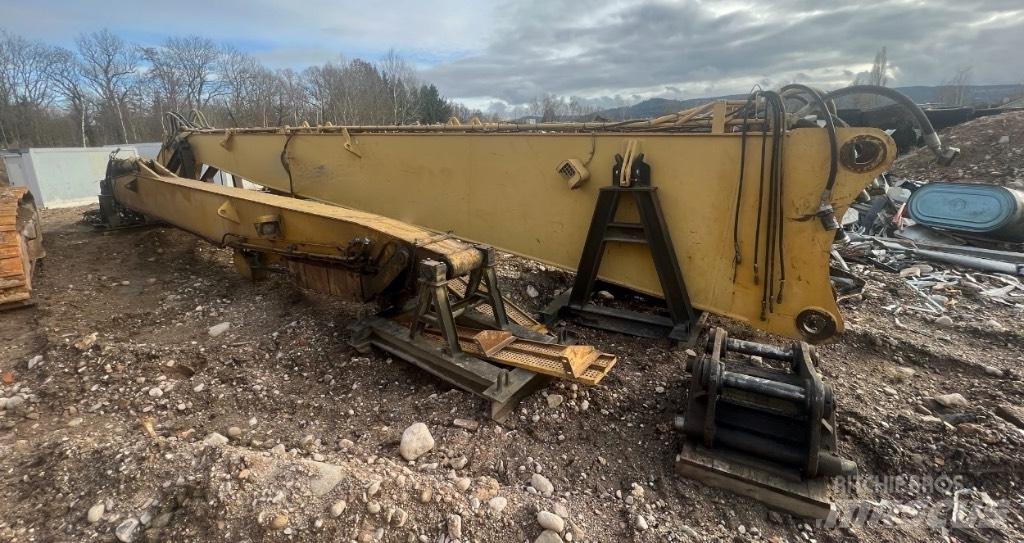 CAT 365 B L Demontāžas ekskavators