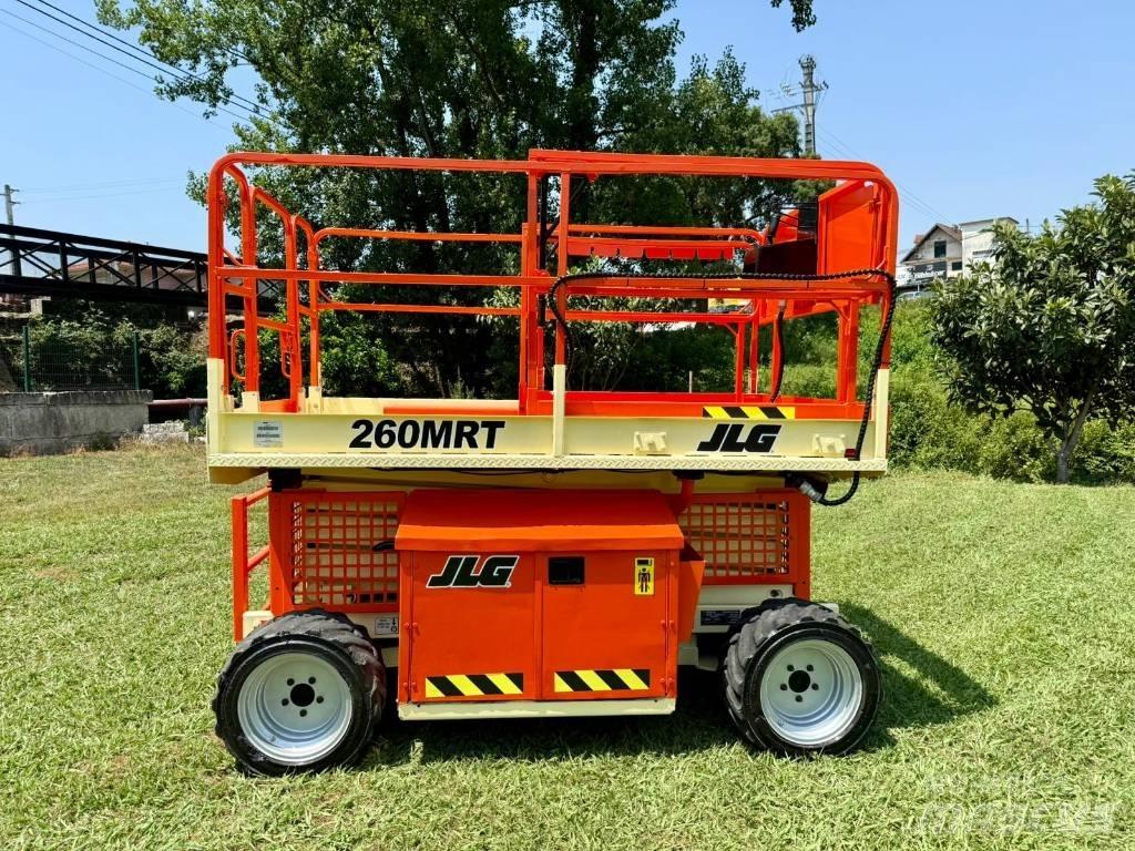 JLG 260 MRT Šķerveida pacēlāji