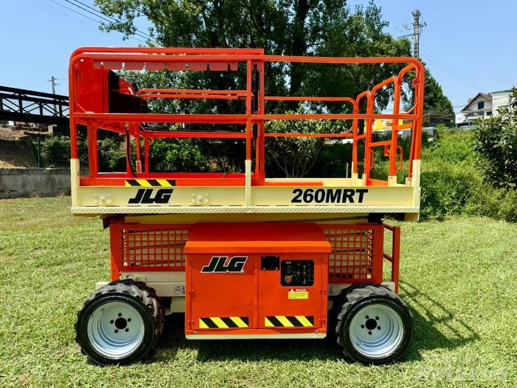 JLG 260 MRT Šķerveida pacēlāji