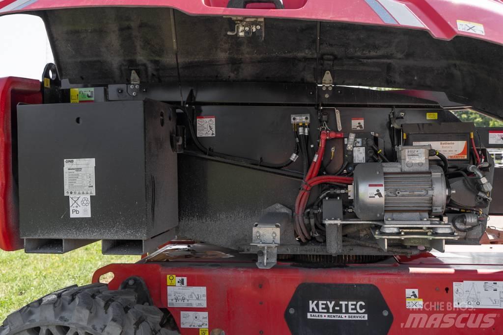Manitou 200 ATJ e Strēles pacēlāji
