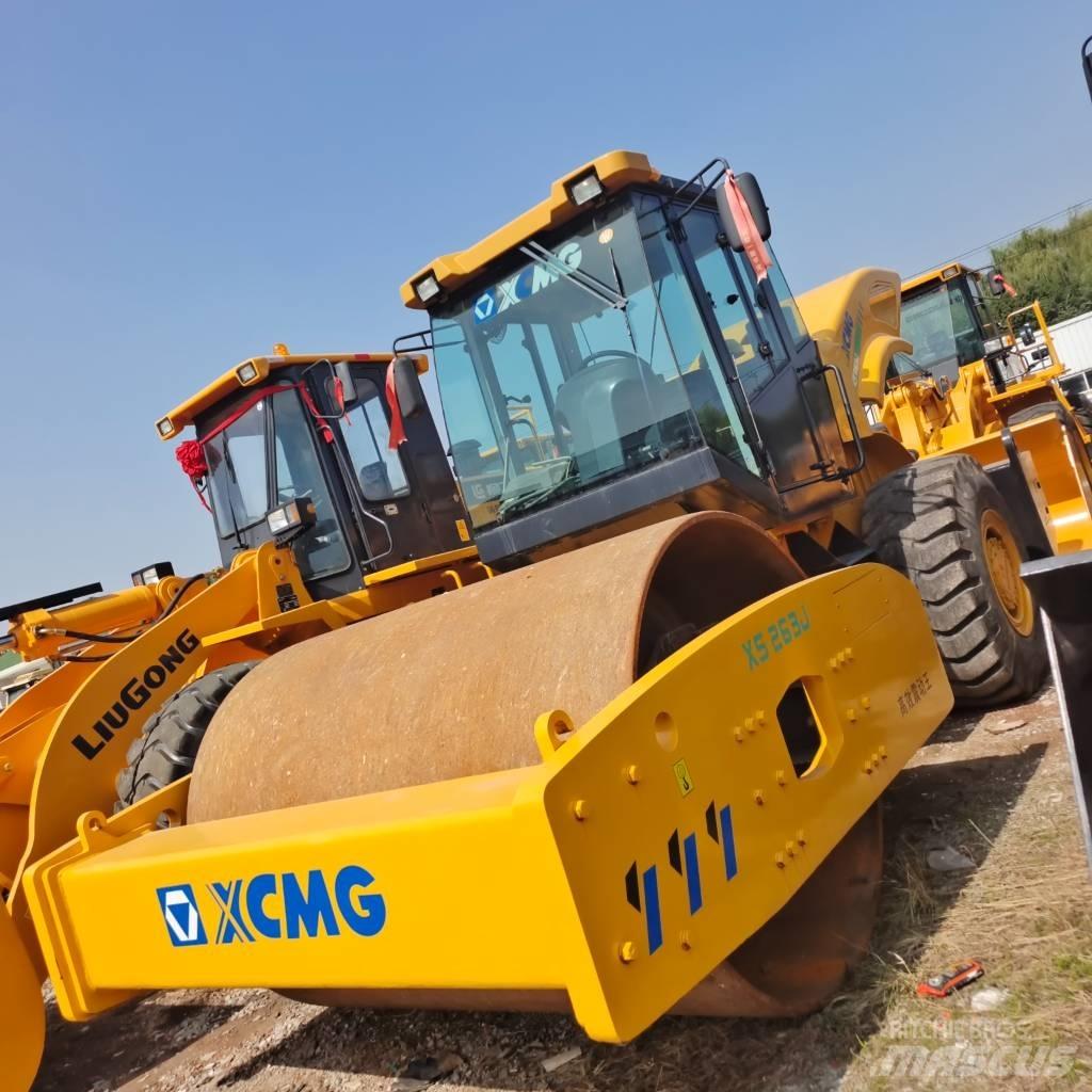 XCMG XS263J Vienvalča grunts veltņi