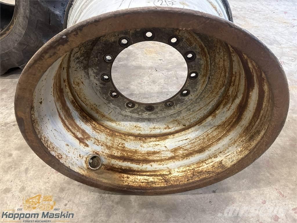 Valmet 911 23x34 Riepas, riteņi un diski