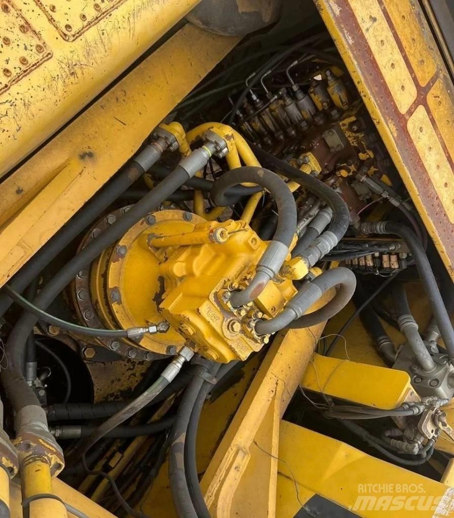Komatsu PC 450 LC-8 Kāpurķēžu ekskavatori