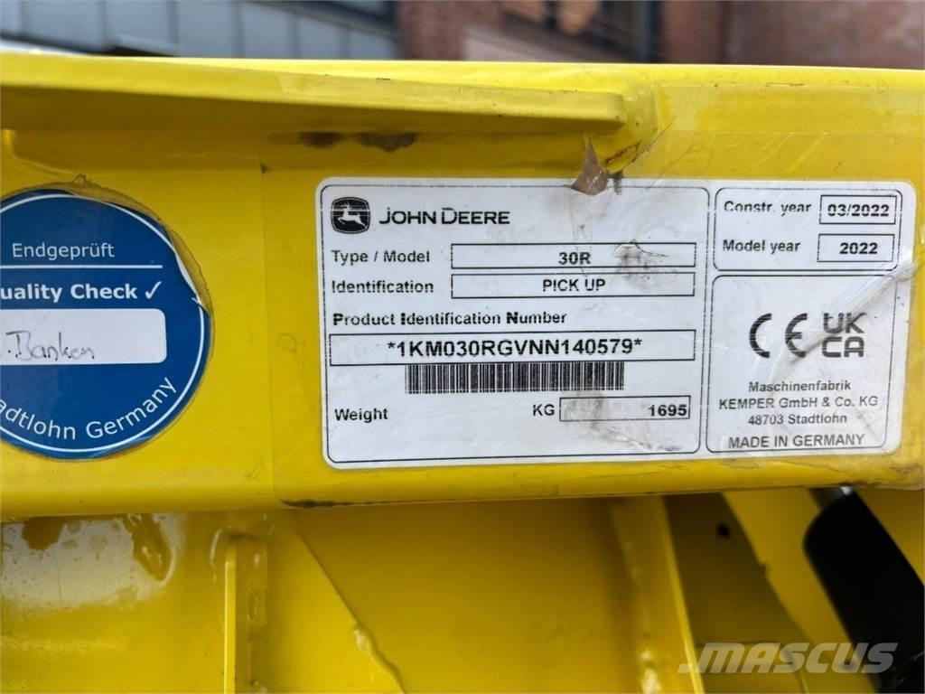 John Deere 30R Siena un lopbarības novākšanas mašīnu piederumi
