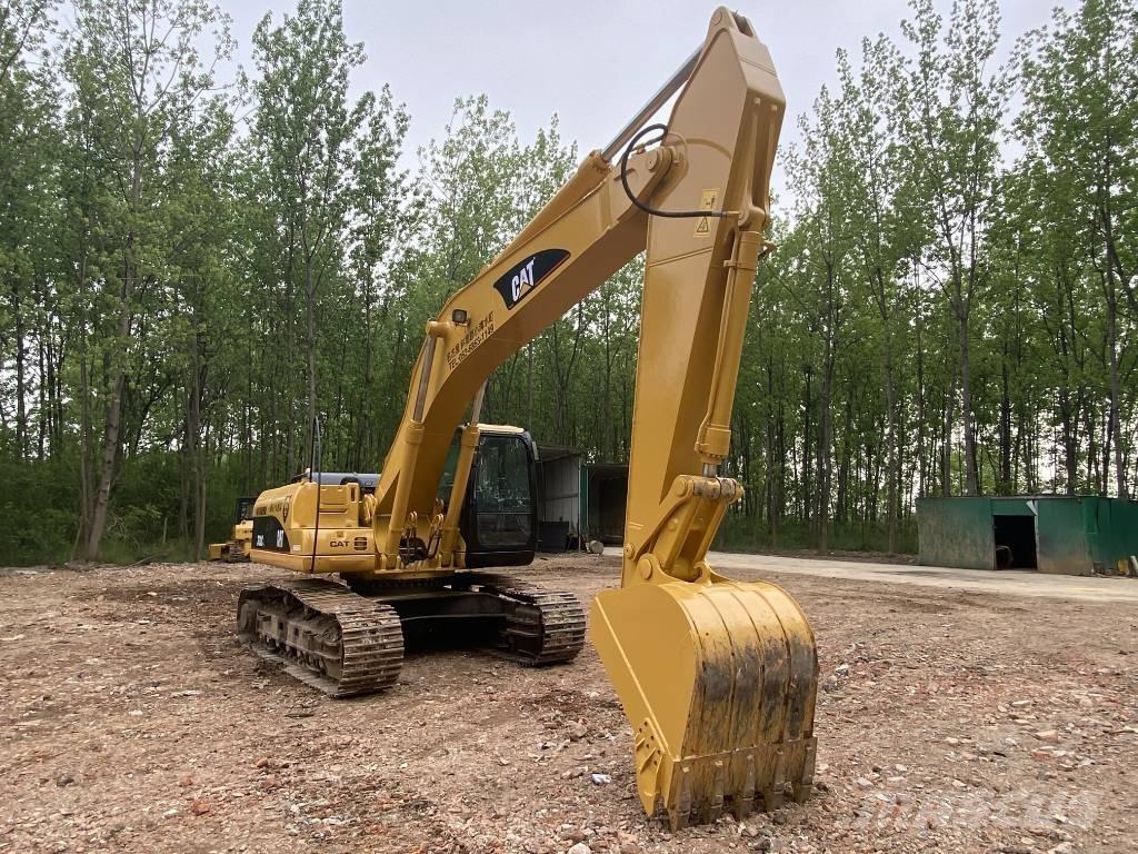 CAT 330 C Kāpurķēžu ekskavatori