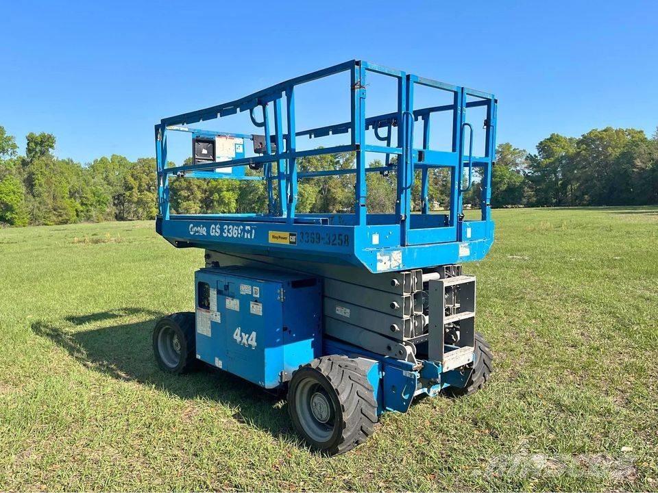 Genie GS 3369 RT Šķerveida pacēlāji