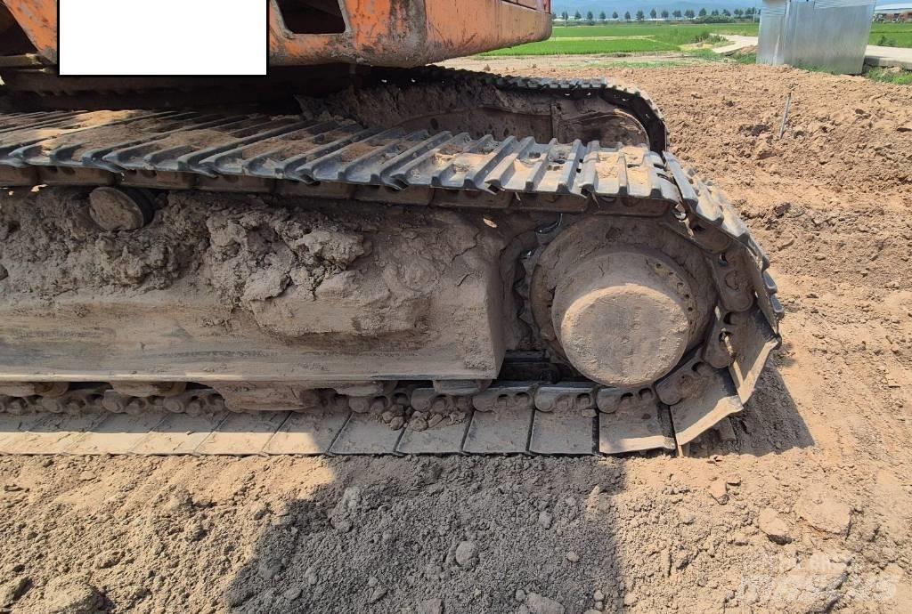 Doosan DX 300 LCA Kāpurķēžu ekskavatori