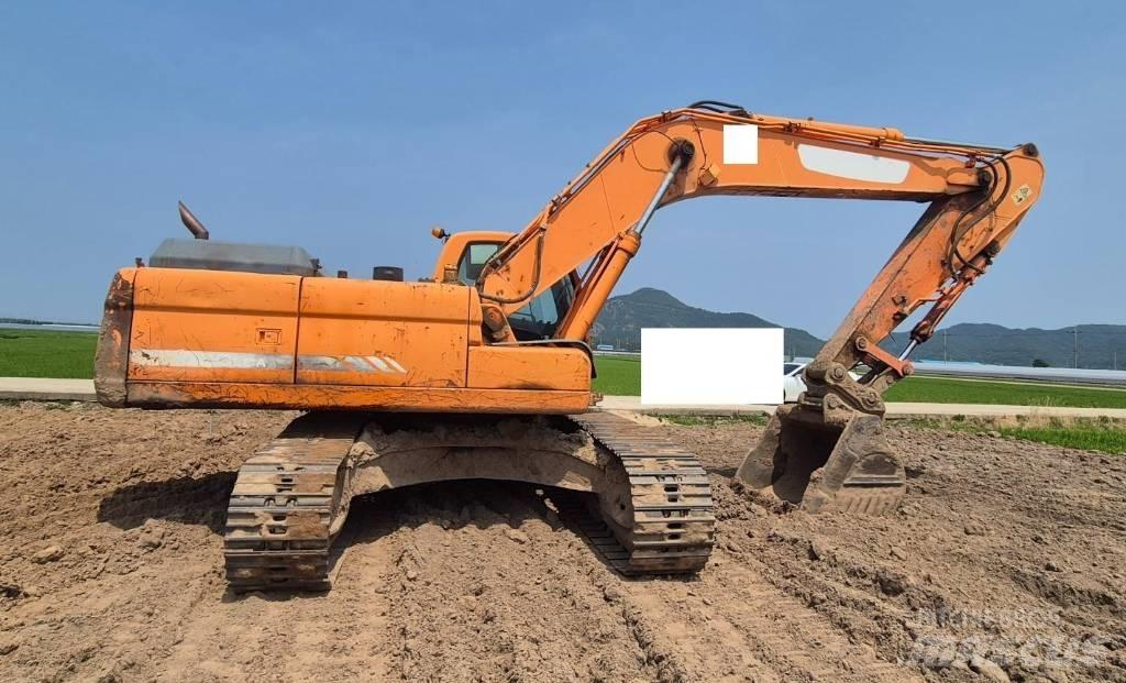 Doosan DX 300 LCA Kāpurķēžu ekskavatori
