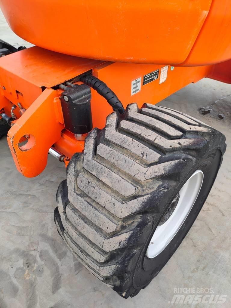 JLG 450 AJ Strēles pacēlāji
