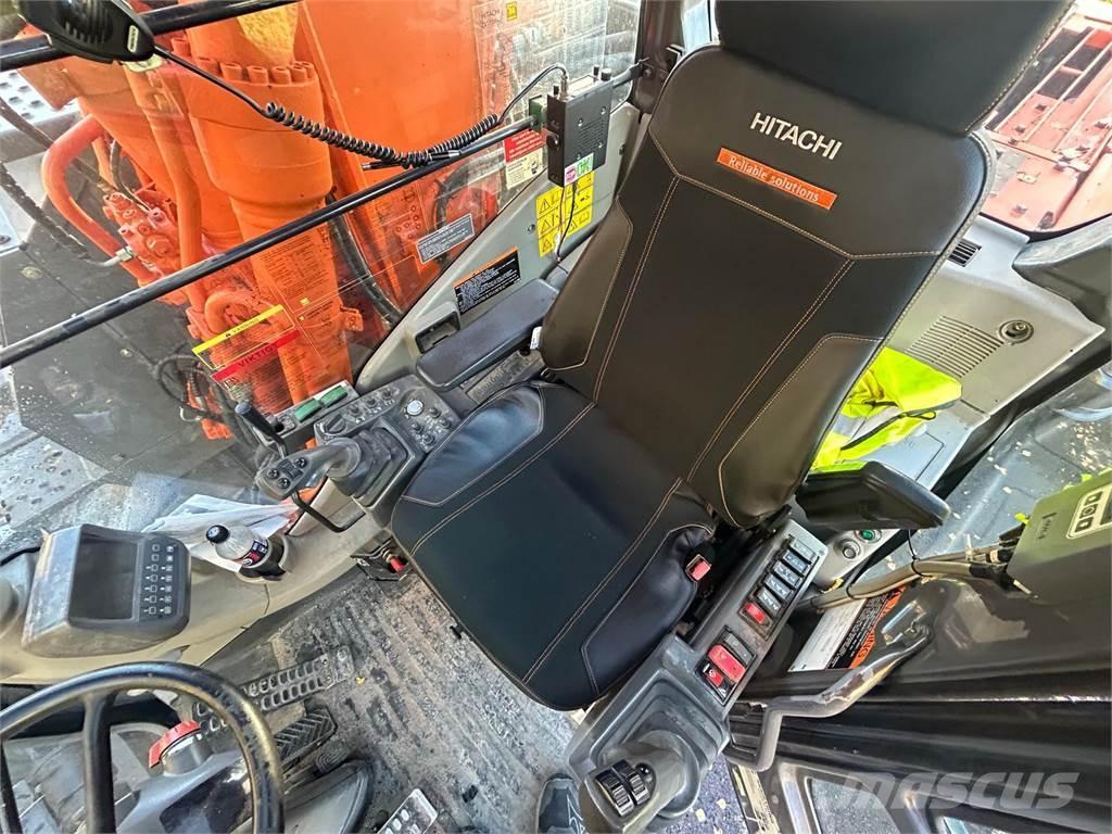 Hitachi ZX 170W-3 Ekskavatori uz riteņiem