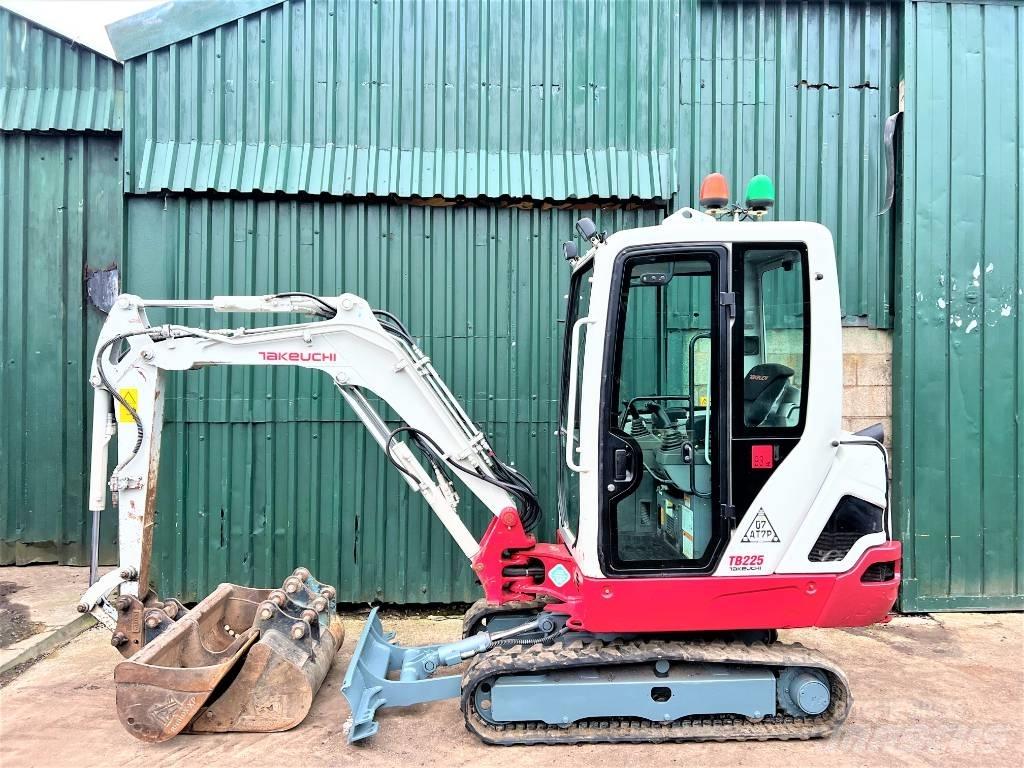 Takeuchi TB225 Mini ekskavatori < 7 t