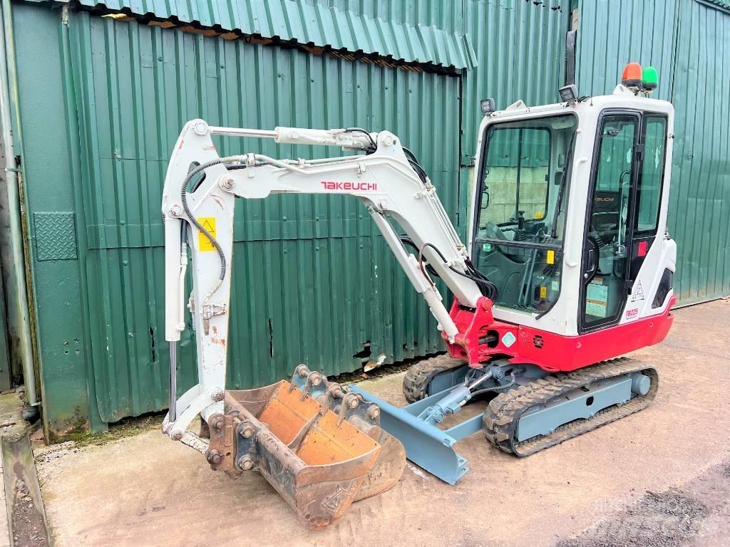 Takeuchi TB225 Mini ekskavatori < 7 t