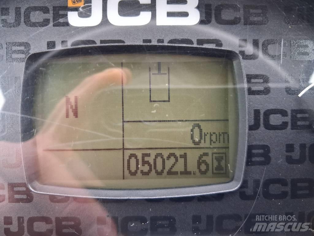 JCB 407 Iekrāvēji uz riteņiem